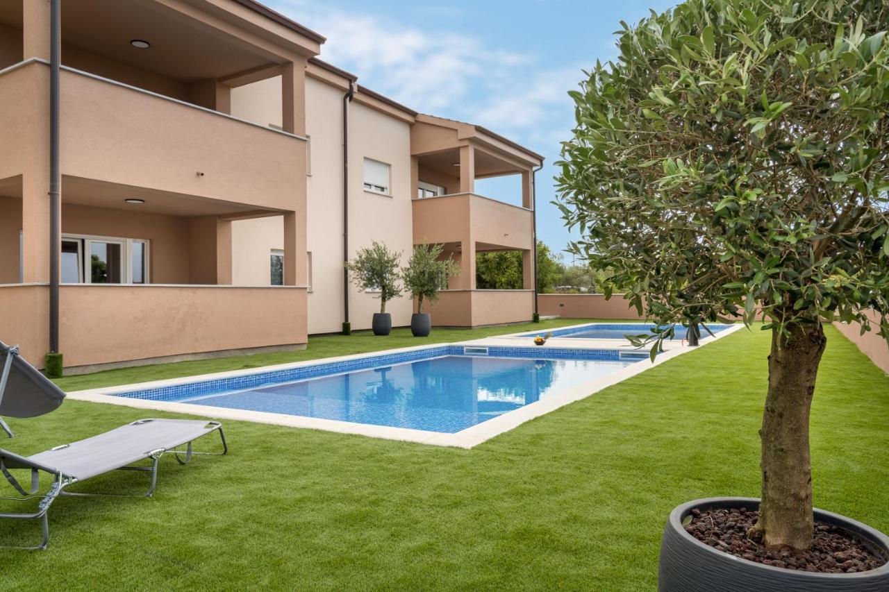 Apartmani Villa Ruby Linardići المظهر الخارجي الصورة