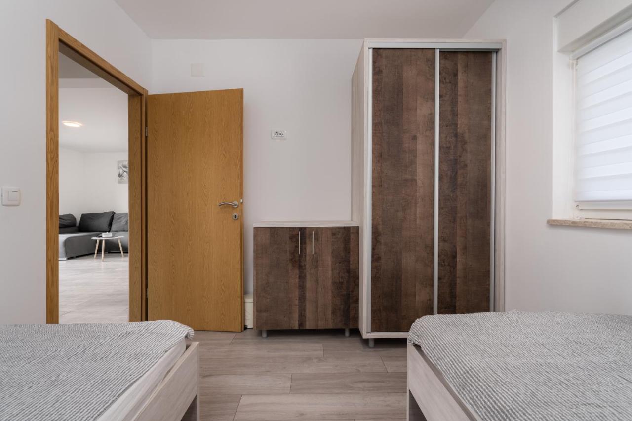 Apartmani Villa Ruby Linardići المظهر الخارجي الصورة