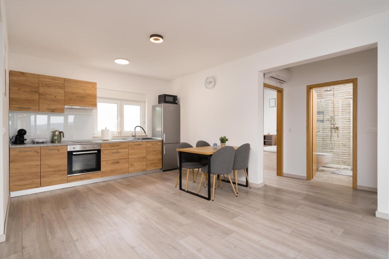 Apartmani Villa Ruby Linardići المظهر الخارجي الصورة