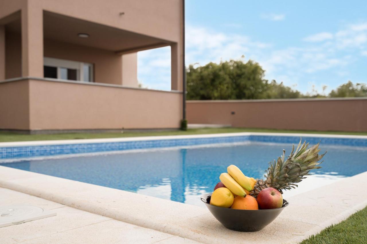 Apartmani Villa Ruby Linardići المظهر الخارجي الصورة